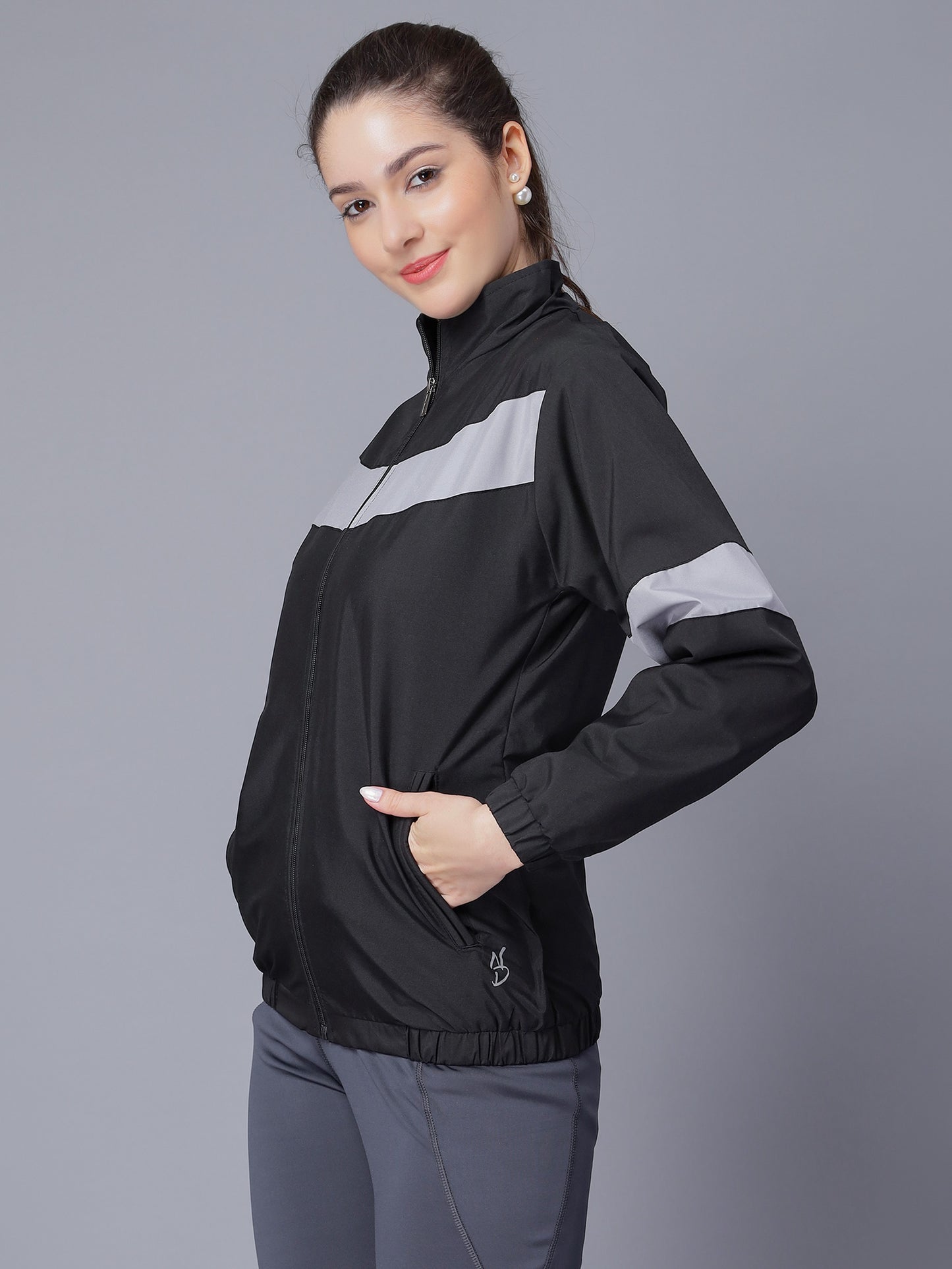 NUEVOSDAMAS Women Solid Black Stripes Bomber Jacket