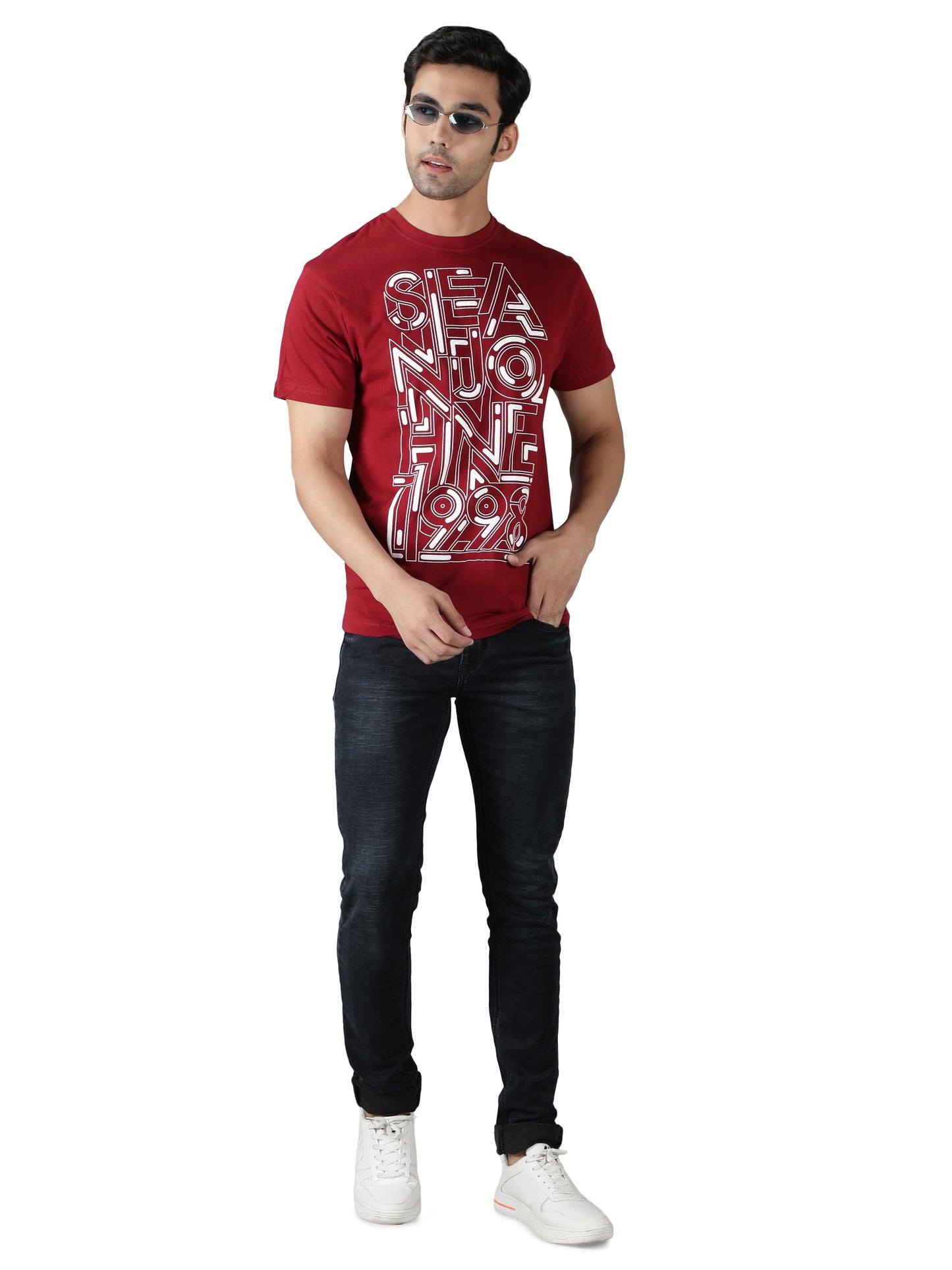 NUEVOSPORTA Men's Cotton Graphic Printed Maroon T-Shirt