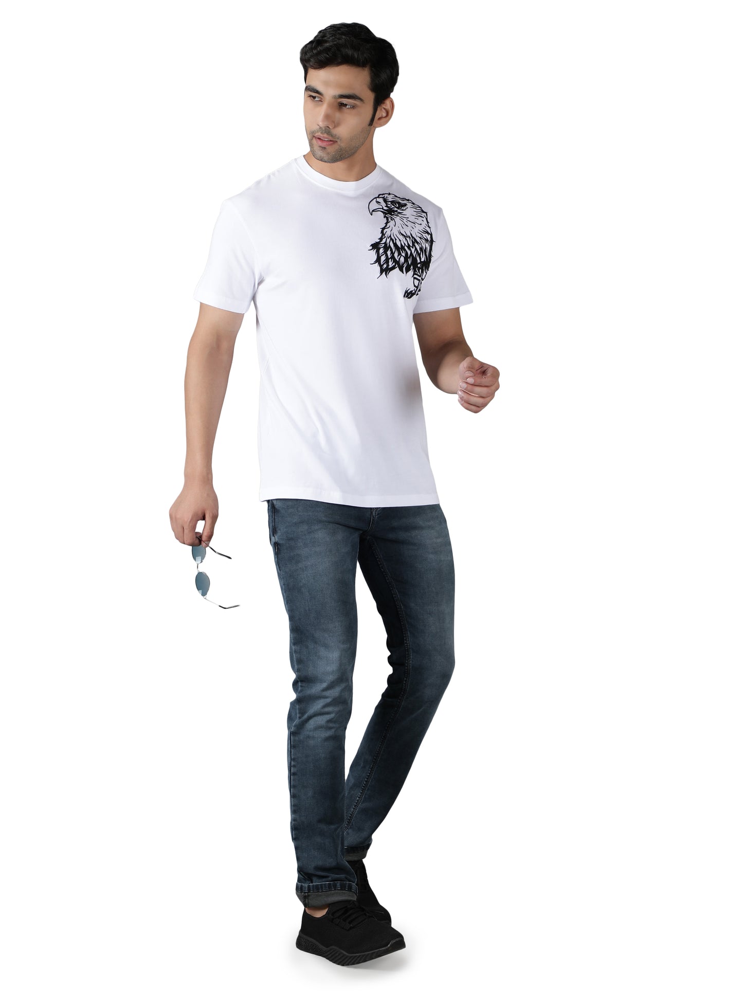 NUEVOSPORTA Men's Cotton Graphic Printed White T-Shirt