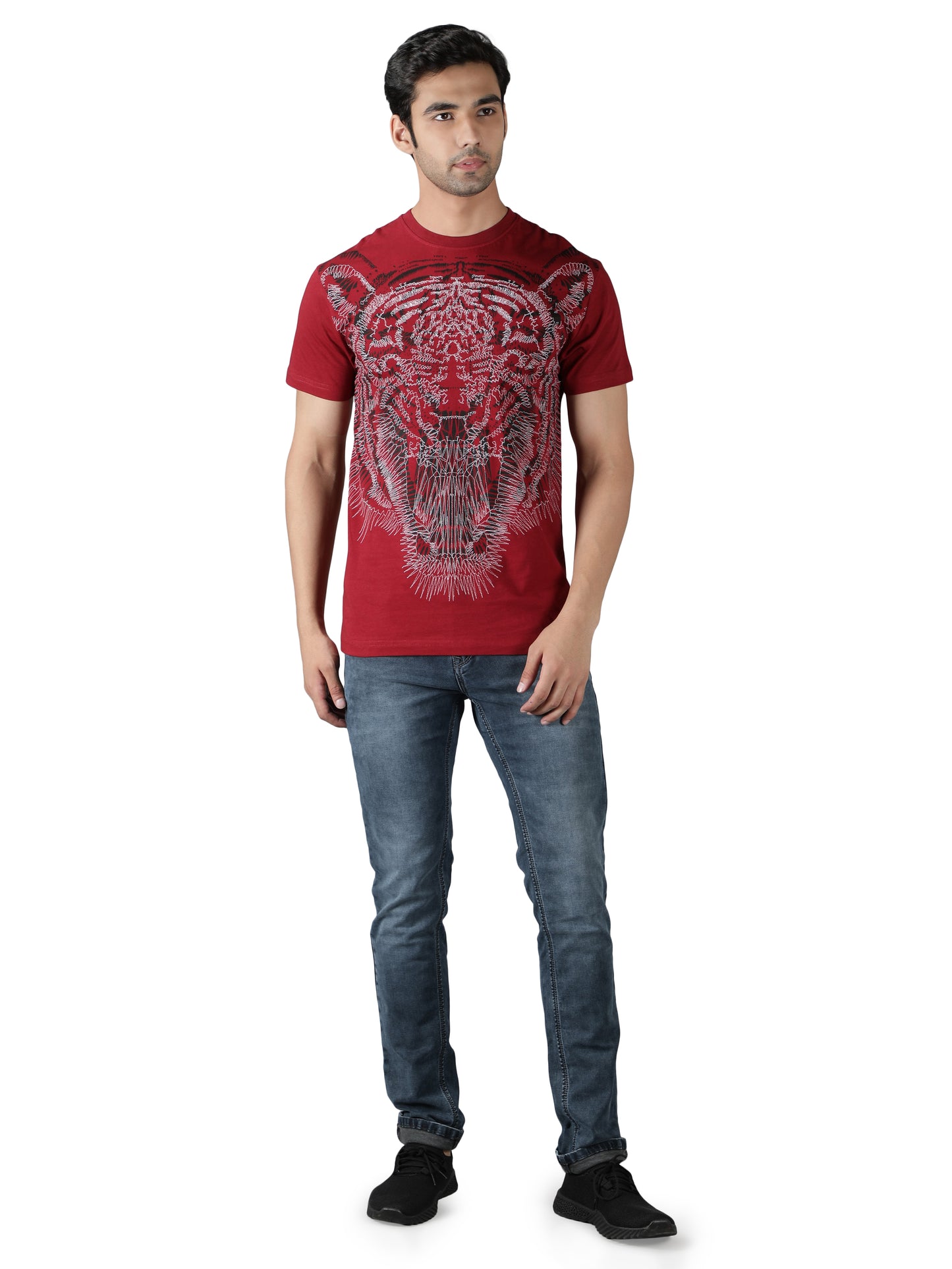 NUEVOSPORTA Men's Cotton Graphic Printed Maroon T-Shirt