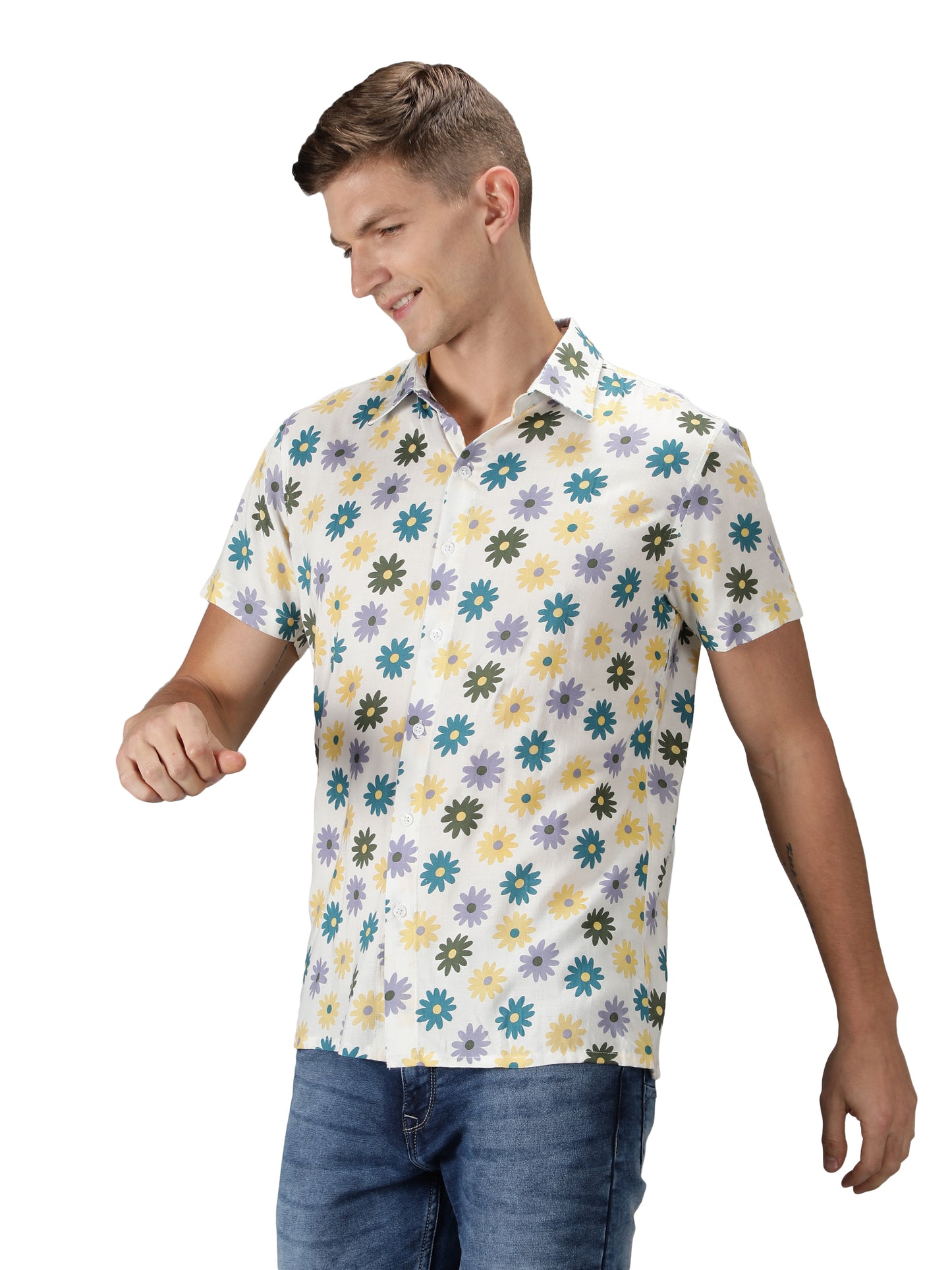 NUEVOSPORTA Men's Flower Printed White Shirt