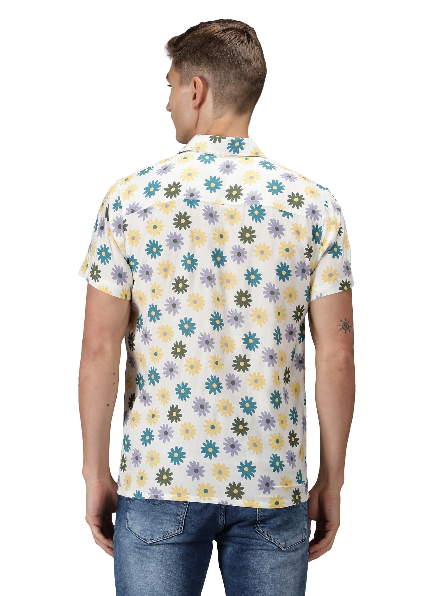 NUEVOSPORTA Men's Flower Printed White Shirt