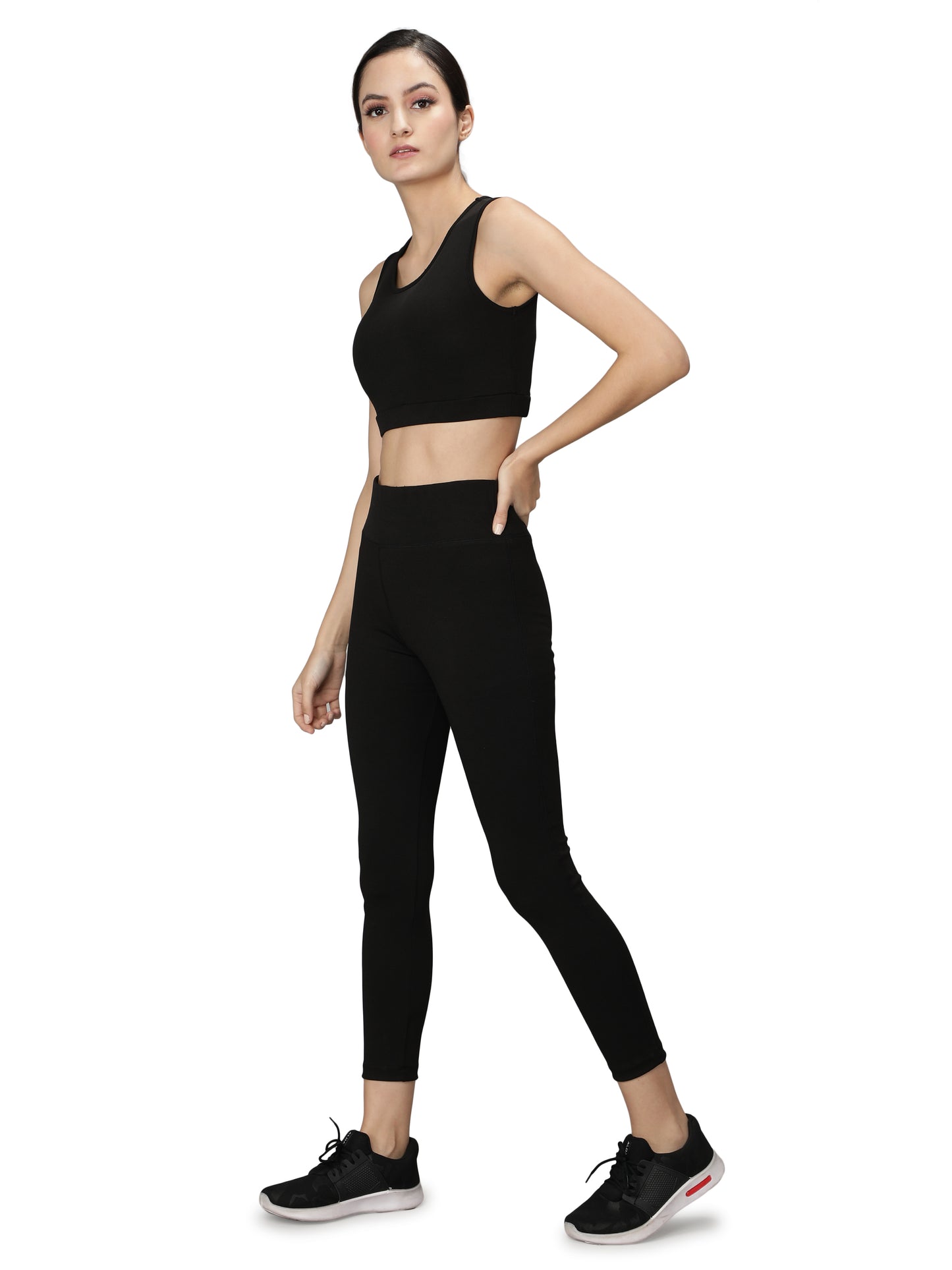 NUEVOSDAMAS Women Solid Black Active Wear Tracksuit | Gym Wear Padded Top And Bottom Set | Dry Fit Women Active Wear Combo Set